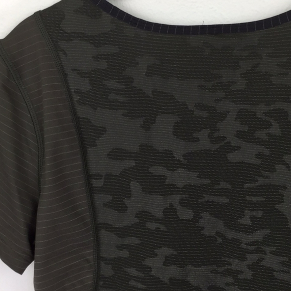 Lululemon Athletica Run for Days SS Camo 6 - Picture 4 of 7